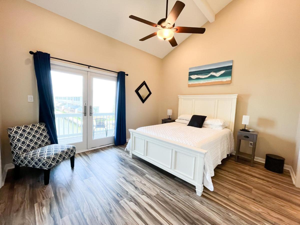 Rockport Waterfront Condo With A View Eksteriør billede